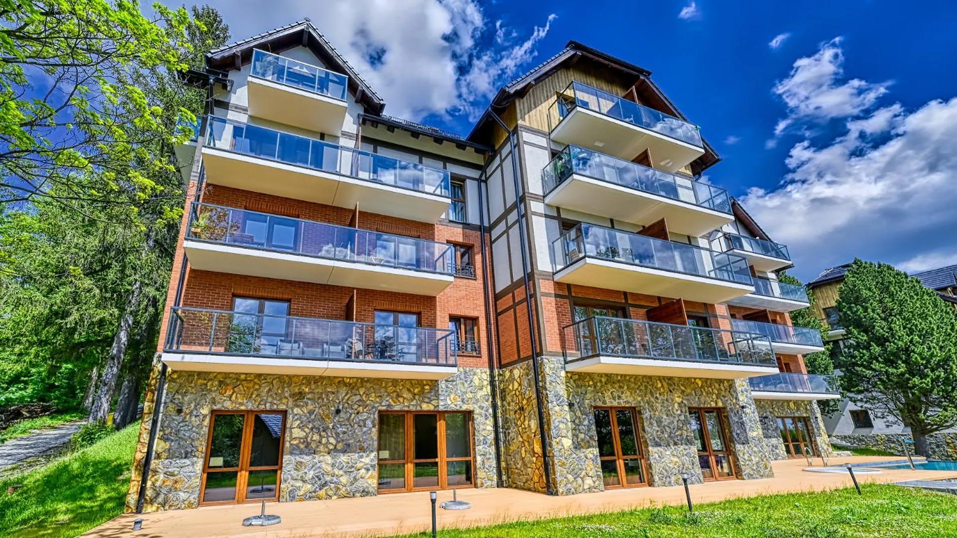 Royal Aparts Green Park Resort Vip Z Basenami, Saunami, Jacuzzi I Silownia Szklarska Poreba Apartment